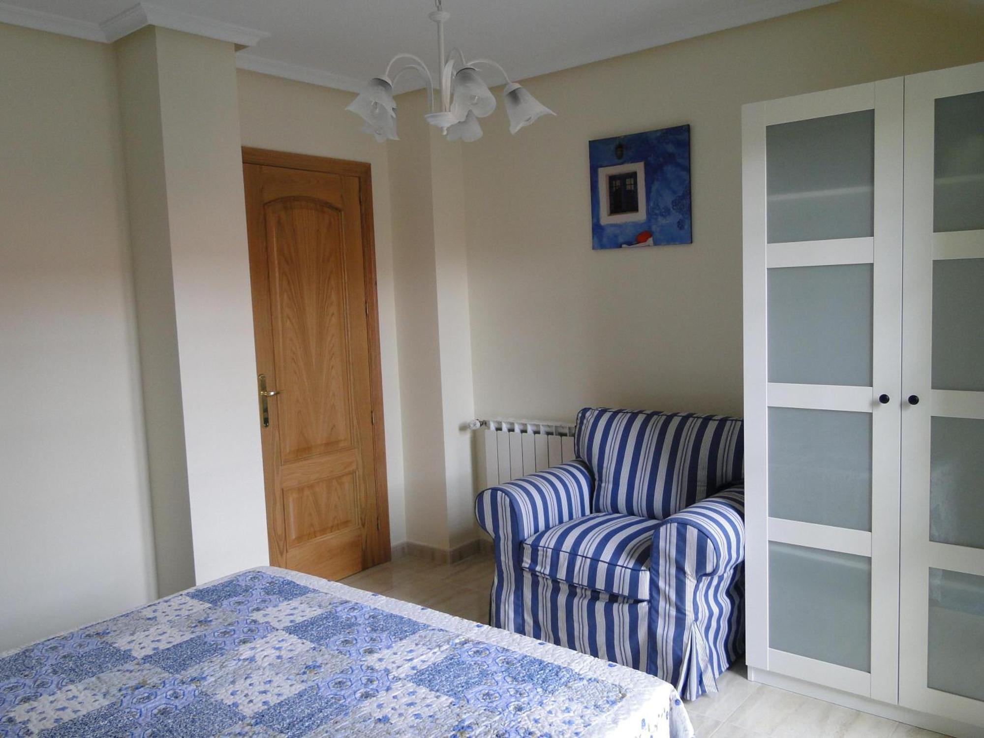 Apartamentos El Pinedo 诺哈 外观 照片