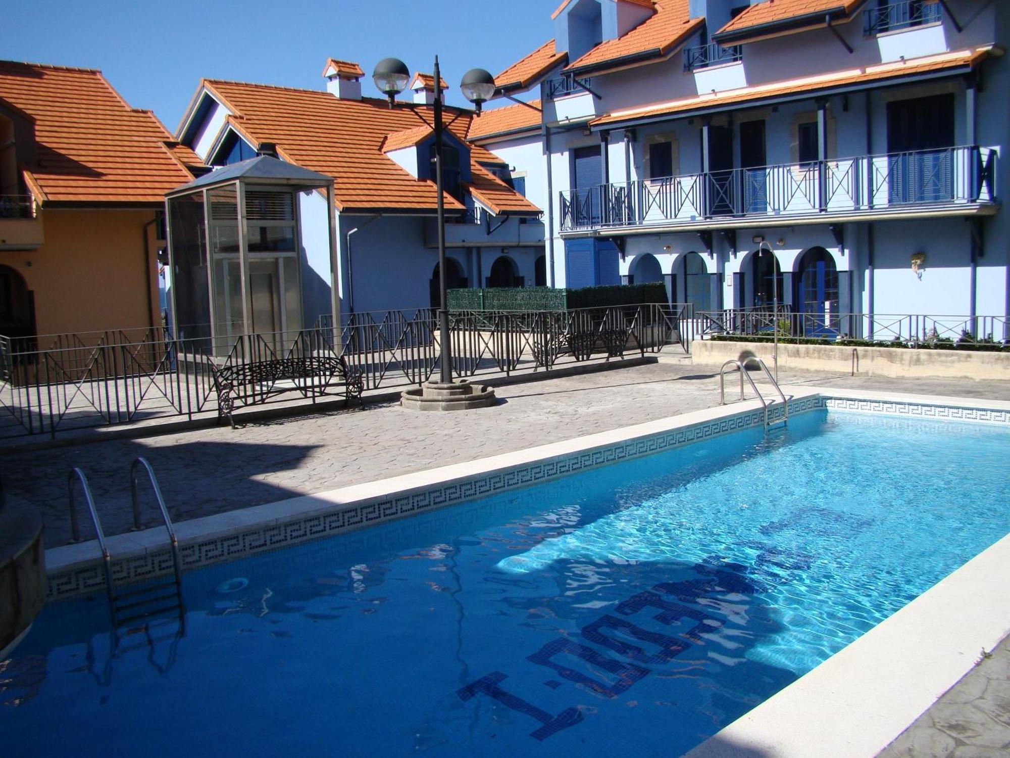 Apartamentos El Pinedo 诺哈 外观 照片