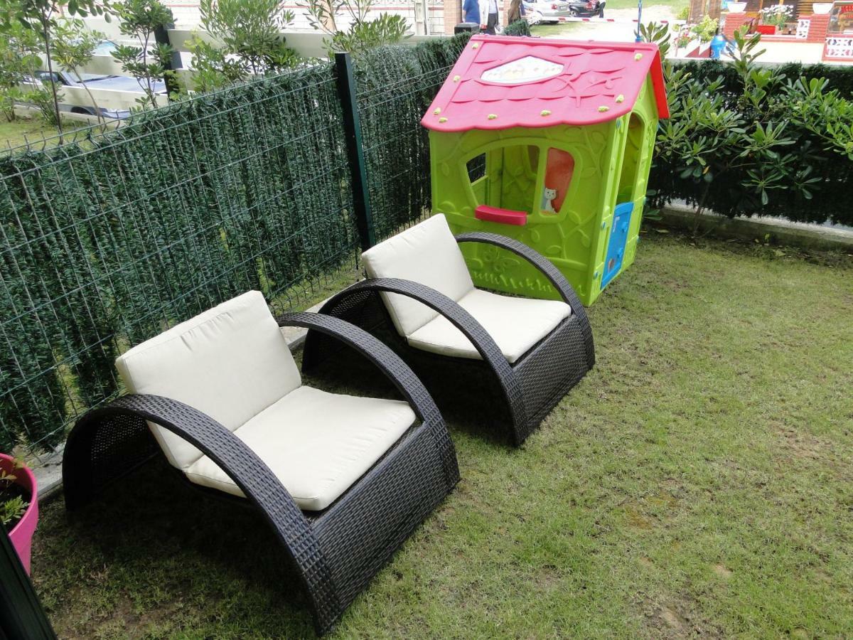 Apartamentos El Pinedo 诺哈 外观 照片